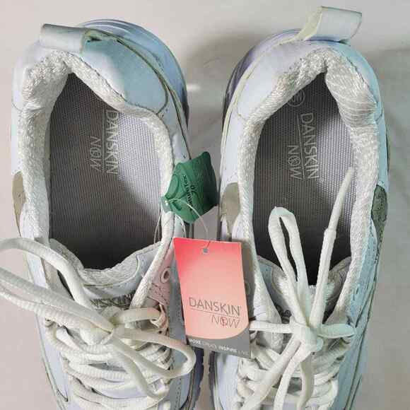 Danskin Now Athletic Sneakers Women's 10 Wide White # 002503260 NWT - Picture 14 of 16